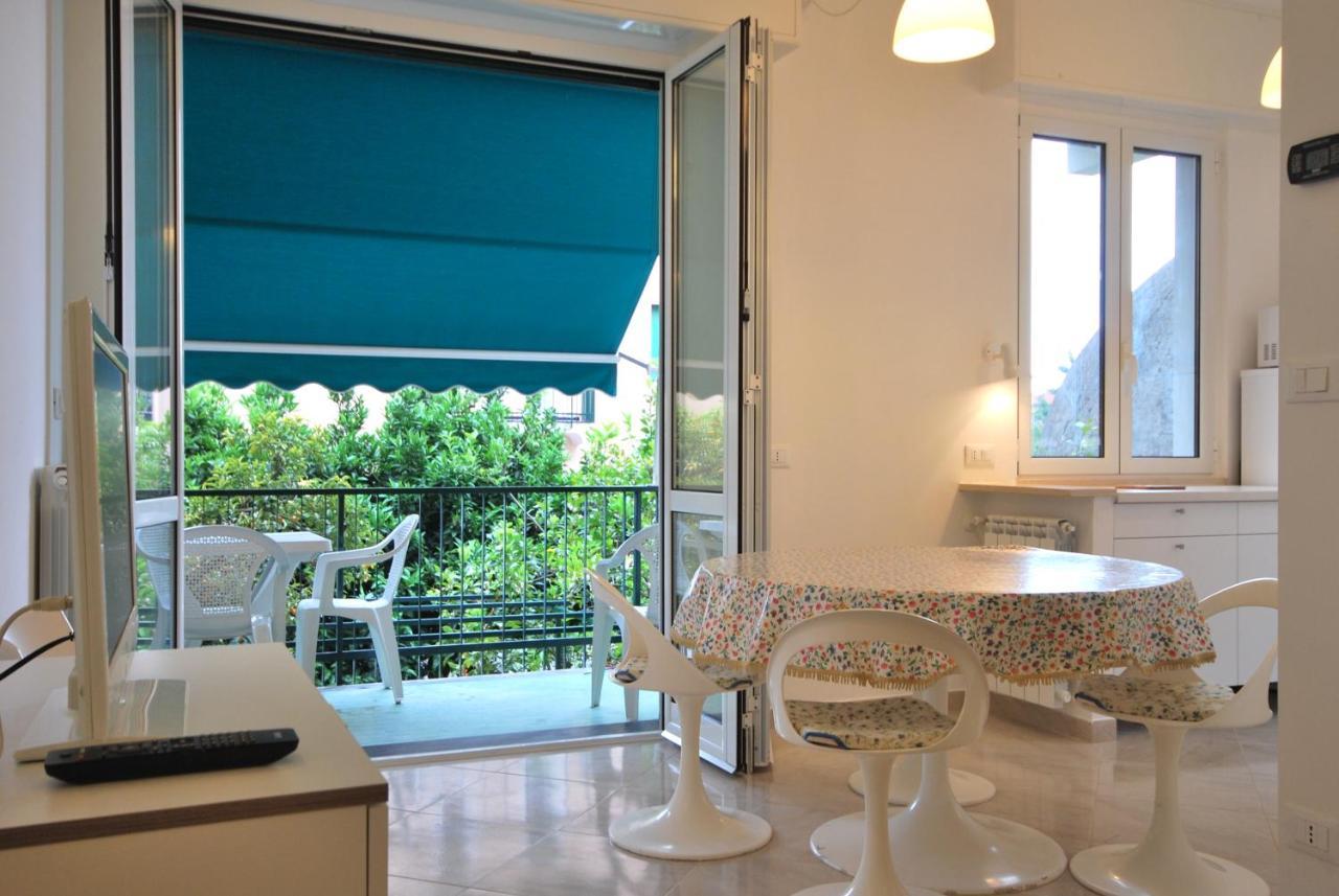 Appartamenti Con Giardino E Posto Auto Per Famiglie Finale Ligure Extérieur photo